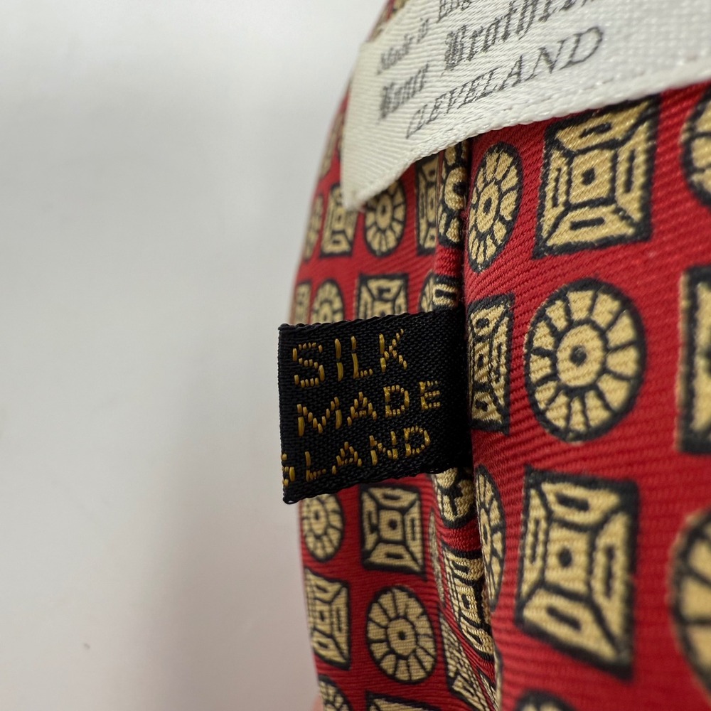 Bunce Brothers Inc Red Yellow Geometric Wide Silk Necktie Hand Made in England - Picture 4 of 6
